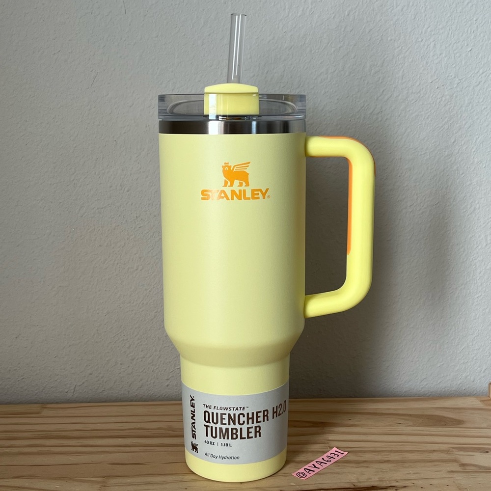 Stanley Quencher H2.0 Tumbler Sunshine🌸